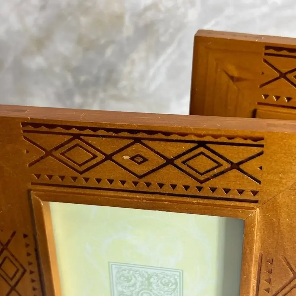 Veritas Honey Wood Embossed Picture Frames 4 x 6 Set of 2
